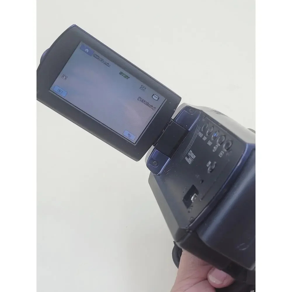BLUE Sony Handycam DCR-SR47 60GB Video Digital Camcorder W/ Batteries AC Adapter